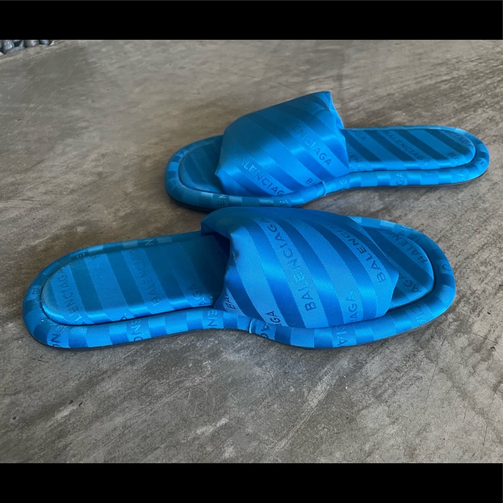 Balenciaga Jacquard Hotel Slides